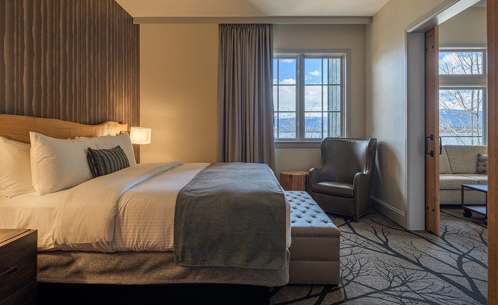 Executive Suite Bedroom